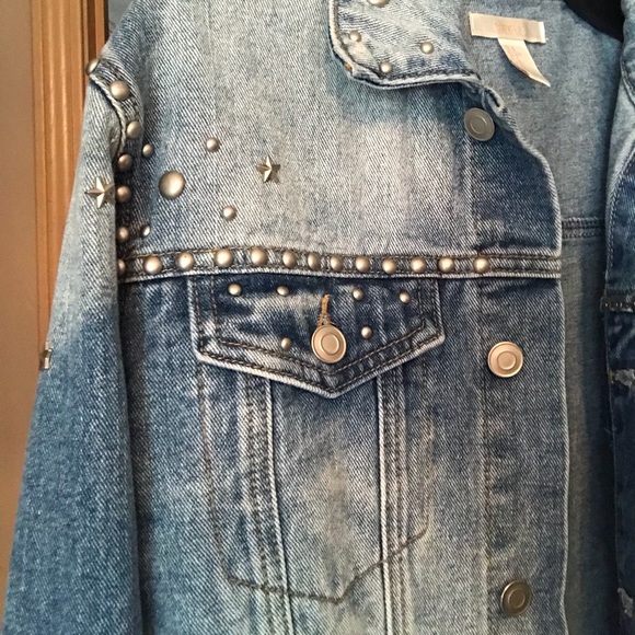 Cleaning out my closet. - Picture 2 of 3